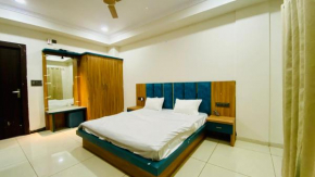 Hotel Madhushree